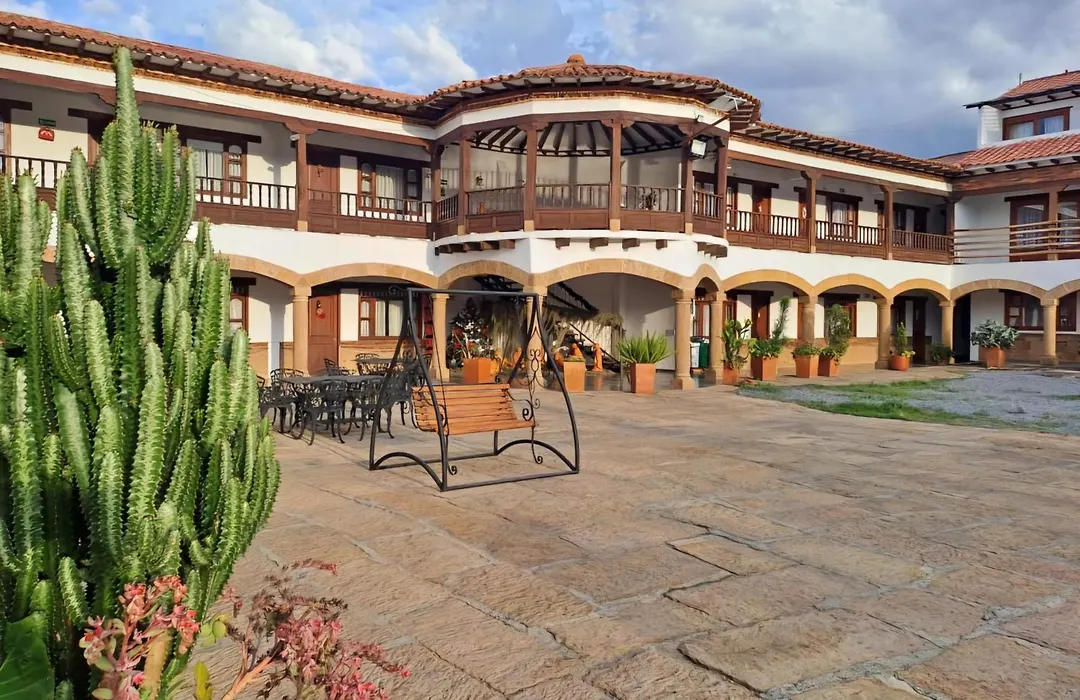 Hotel Gran Sirius-1