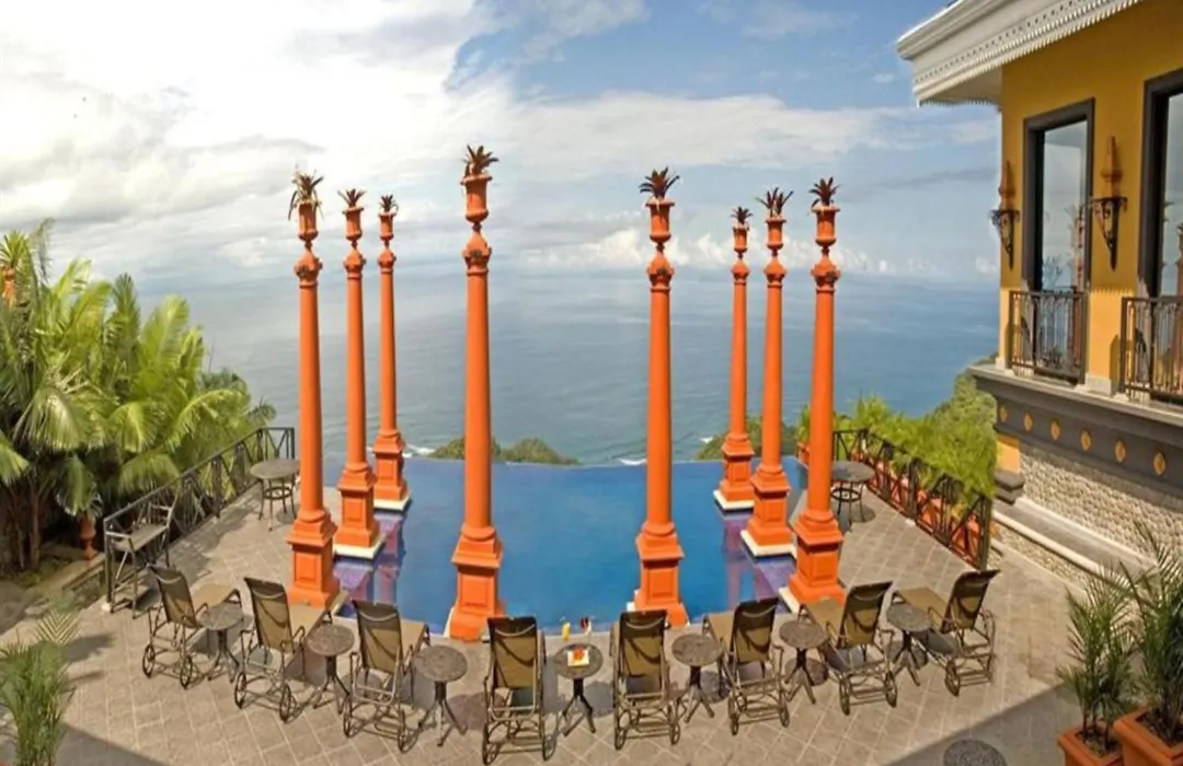 Hotel Villa Caletas-1