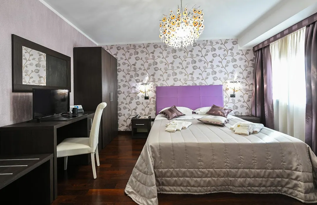 Hotel Mastrodattia-1