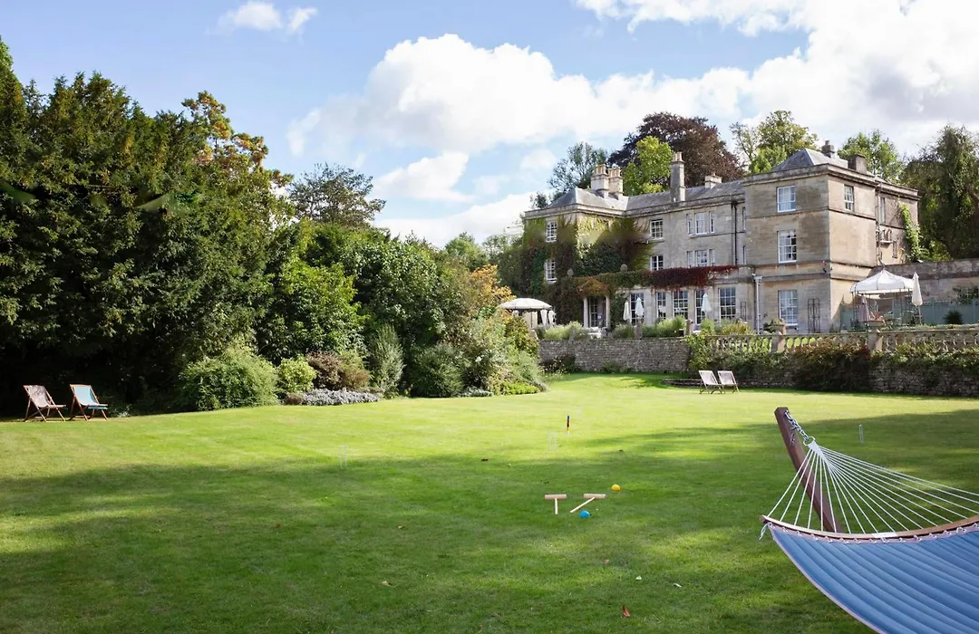 Burleigh Court Hotel-1