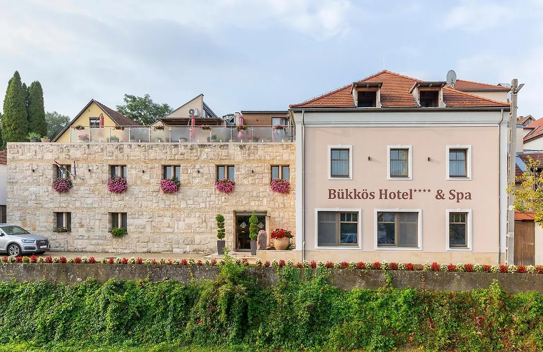 Buekkoes Hotel & Spa-1
