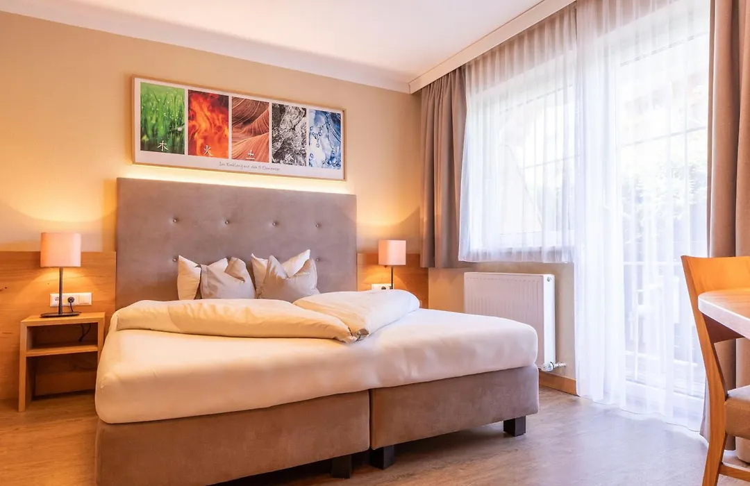 Hotel Castel - Pure Lebensfreude-1