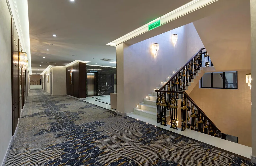 Frankfort Expo Hotel-1