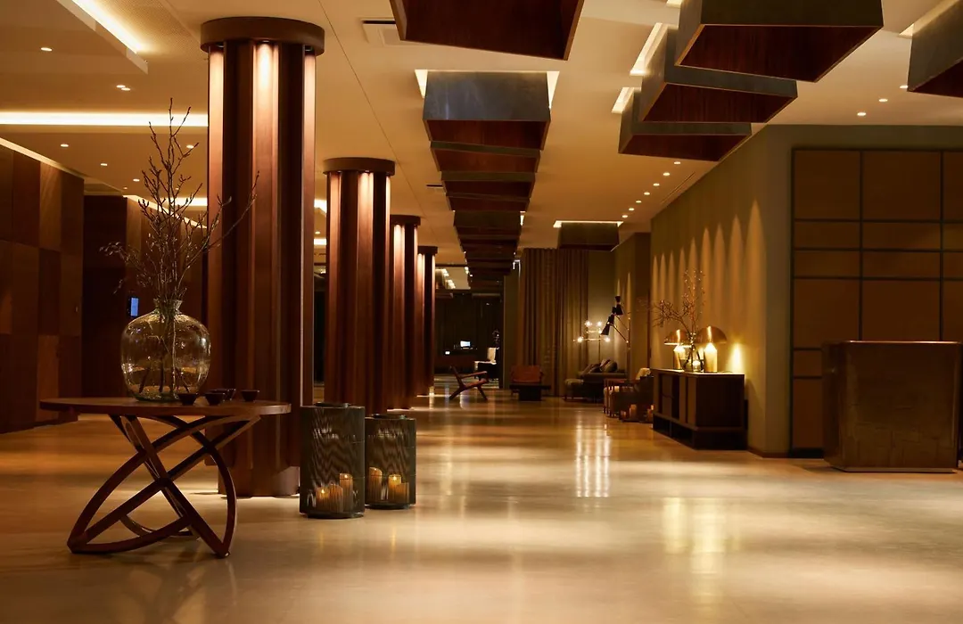 Infinity Hotel & Conference Resort Munich-1