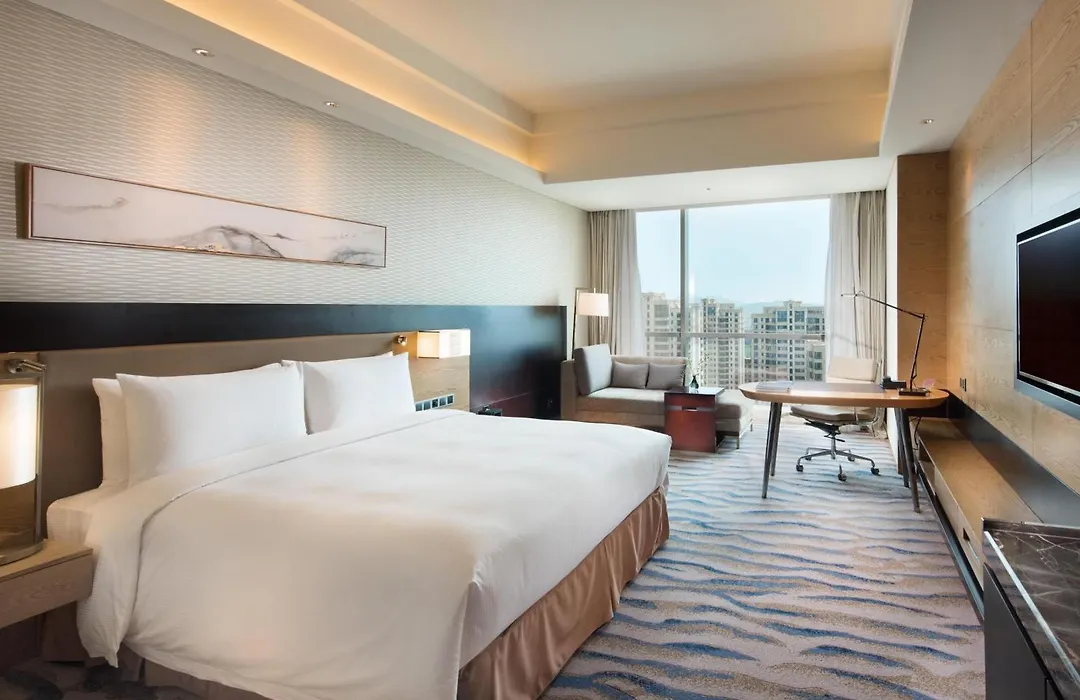 Hilton Yantai Golden Coast-1