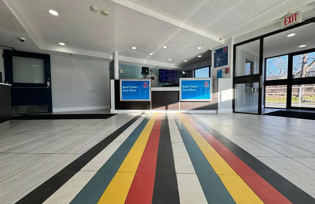 Studio 6 Suites East Syracuse Airport-1