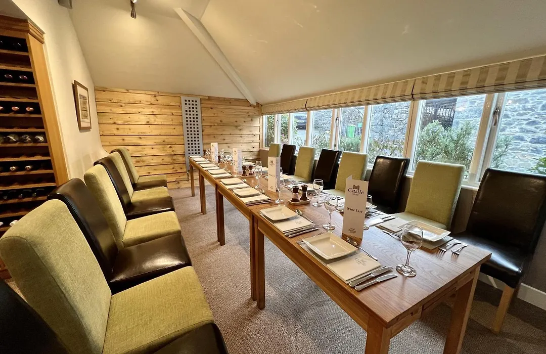 Castle Cottage Inn-1