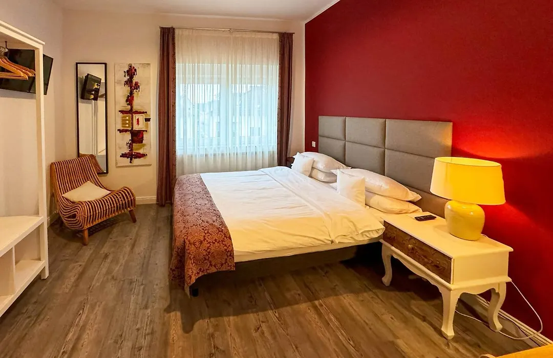 Trip Inn Boutique Rubens-1