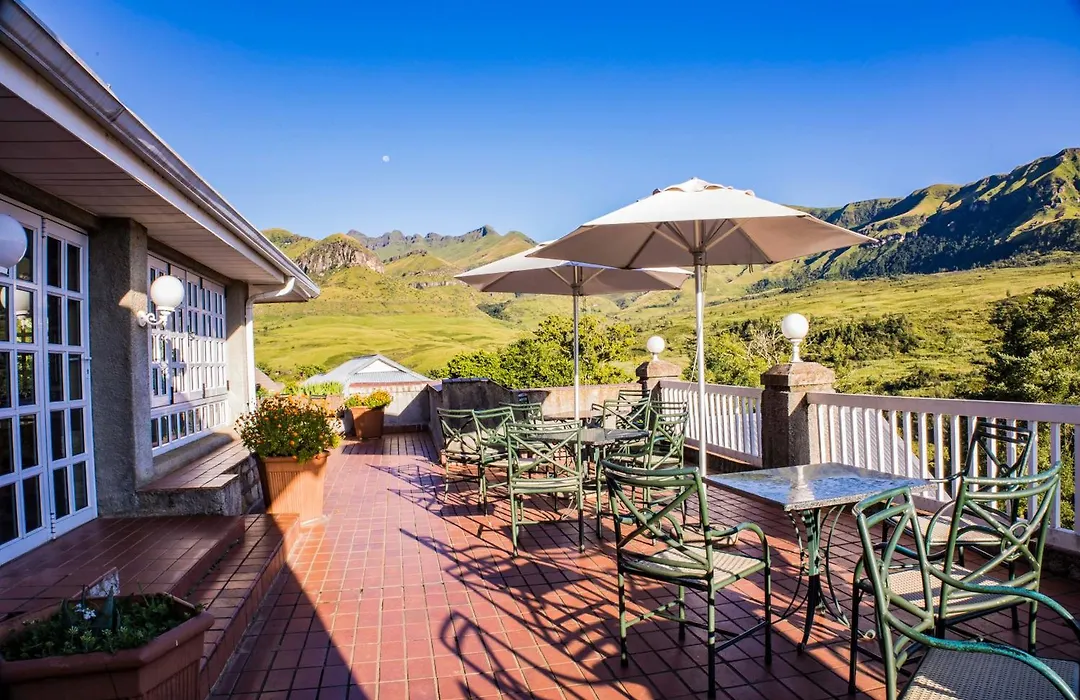 Cathedral Peak Hotel-1