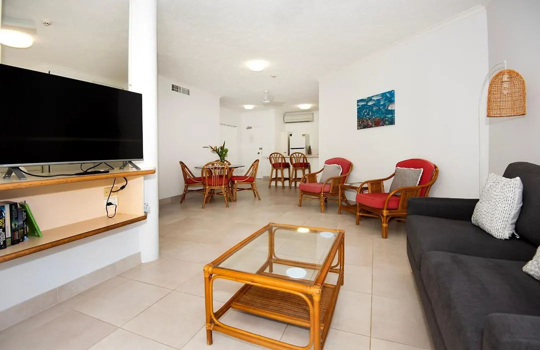 Golden Sands Beachfront Resort-1