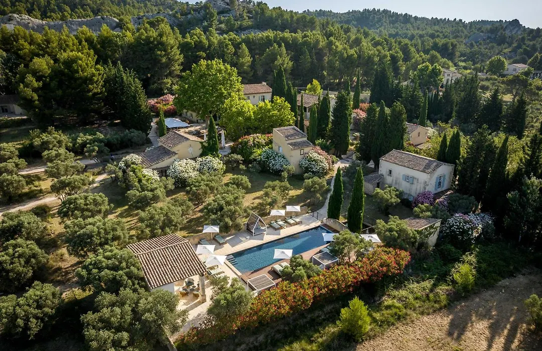 Les Petites Maisons - Hameau des Baux-1
