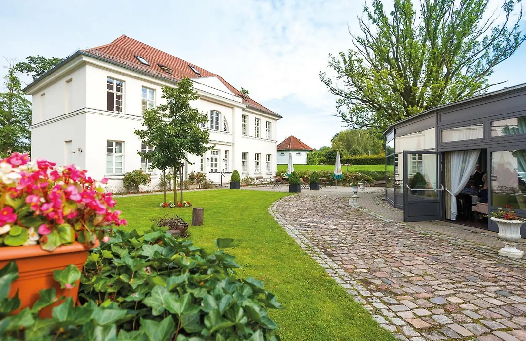 Hotel Prinzenpalais Bad Doberan-1