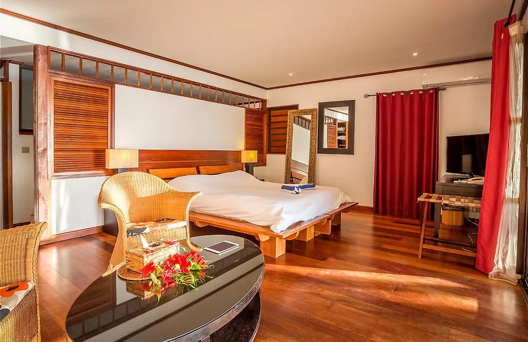 Oure Lodge Beach Resort-1