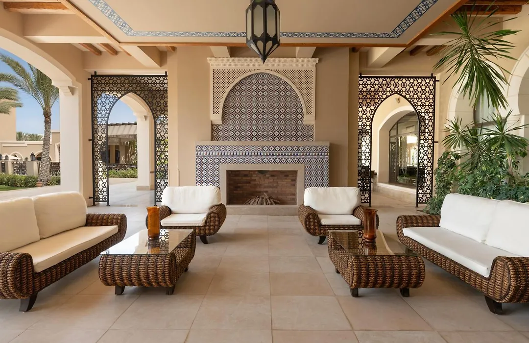 Jaz Oriental, Almaza Bay-1
