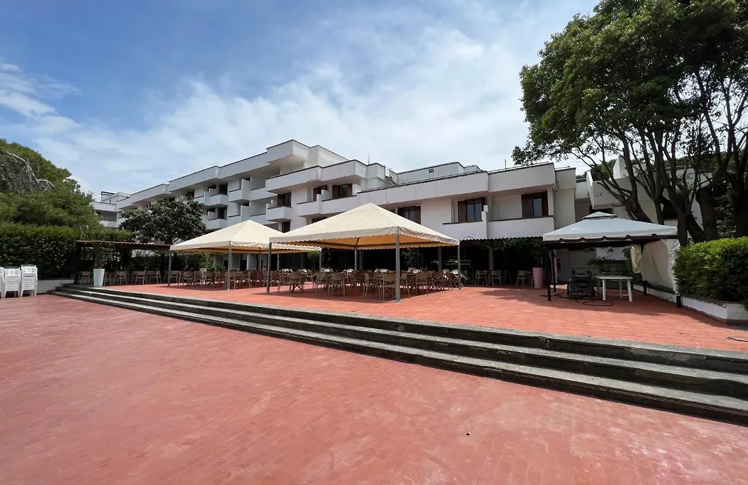 Eraora Hotel Village-1