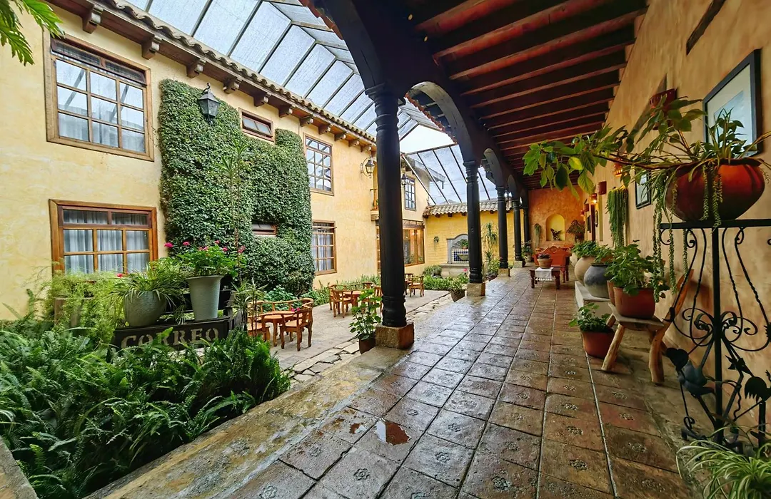 Hotel Casavieja-1
