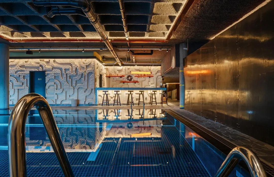 Mix Brussels --Gym & Wellness For Adults Only---1