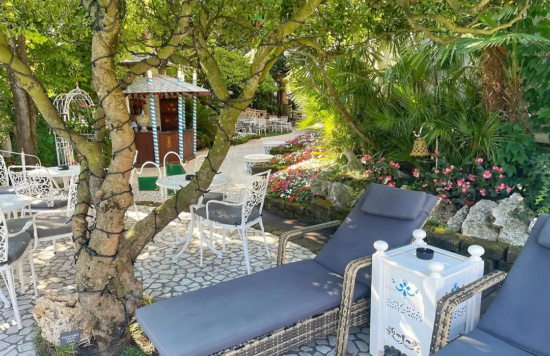 Milton Boutique Hotel - Adults Only-1