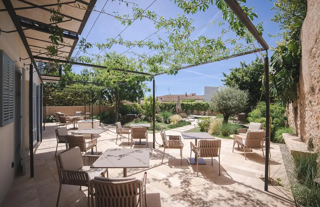 Nema Boutique Hotel & Spa-1