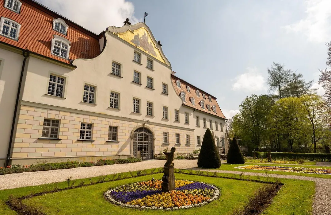 Schloss Lautrach-1