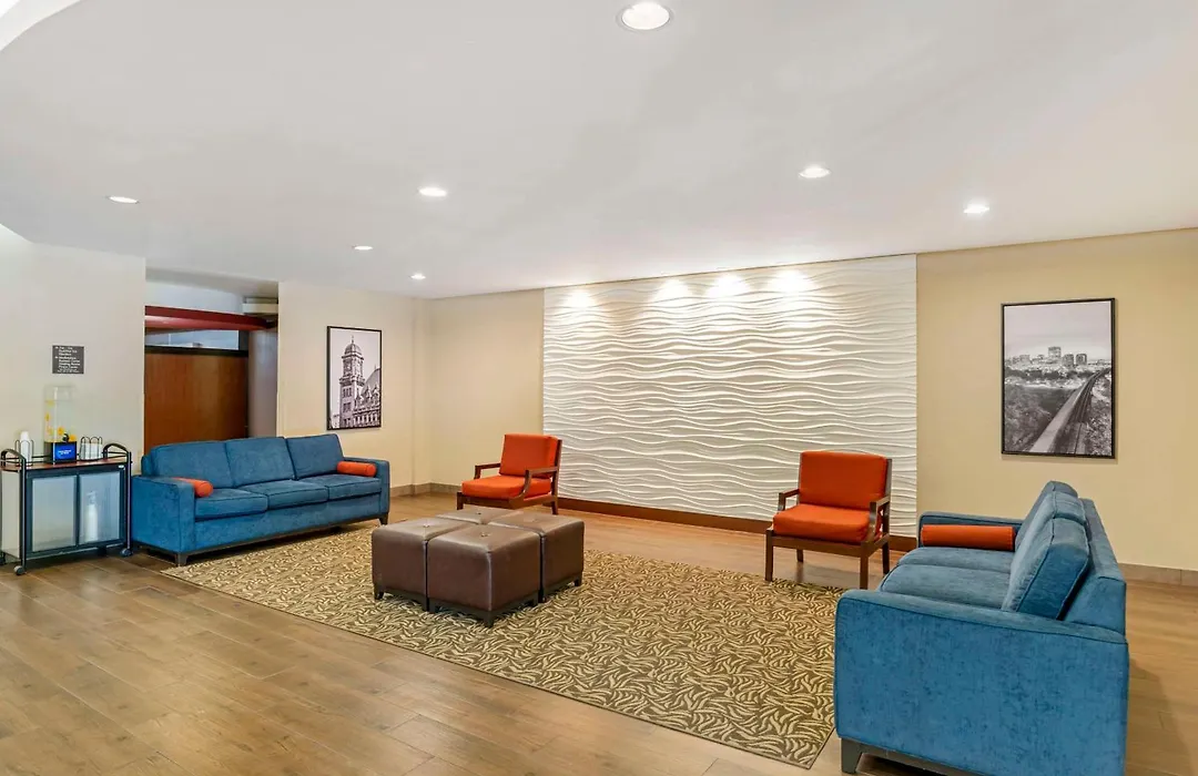 Comfort Suites At Virginia Center Commons-1