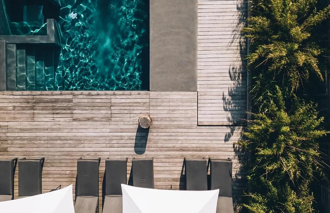La Source Des Sens (Adults Only)-1