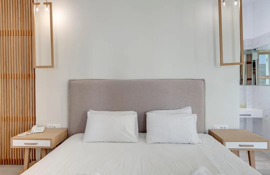 Hotel Benois-1