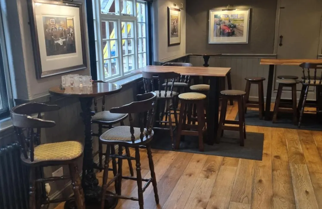 White Horse Inn & Restaurant-1