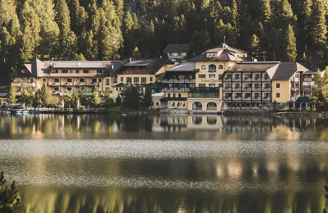 Seehotel Jägerwirt-1