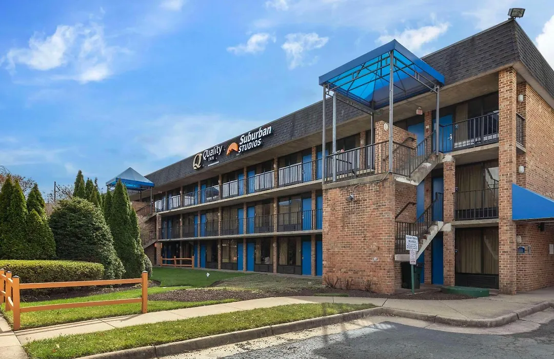 Suburban Studios Tysons Corner-1