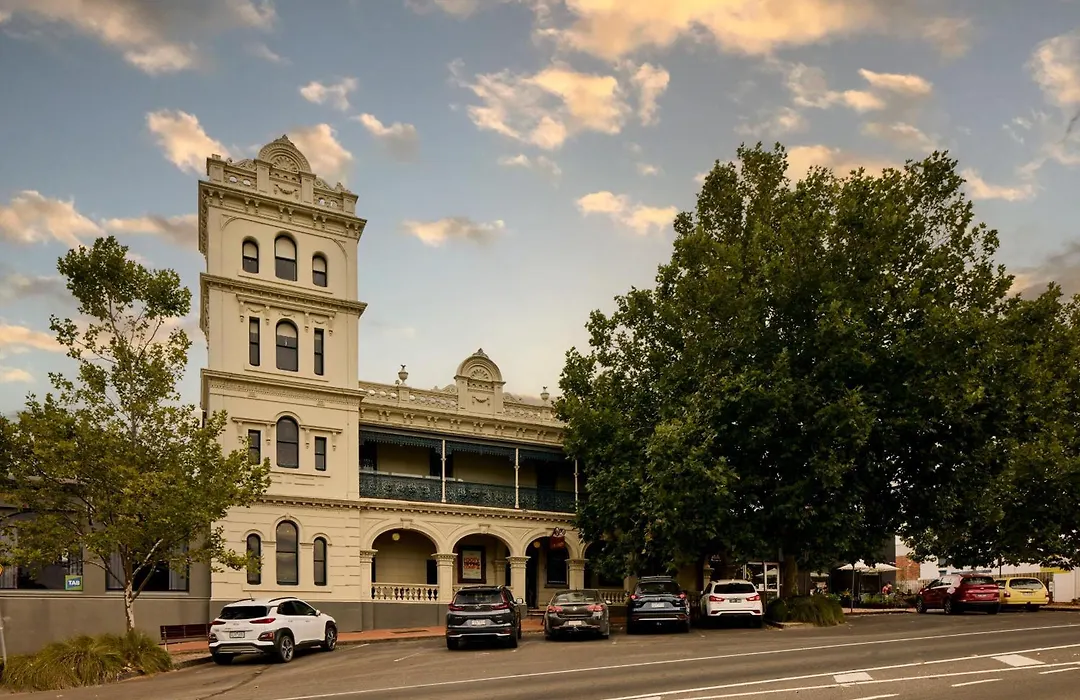 Yarra Valley Grand-1