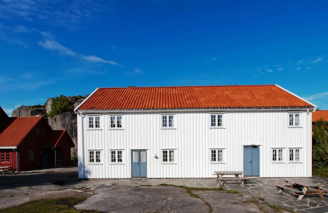 Skottevik Feriesenter-1