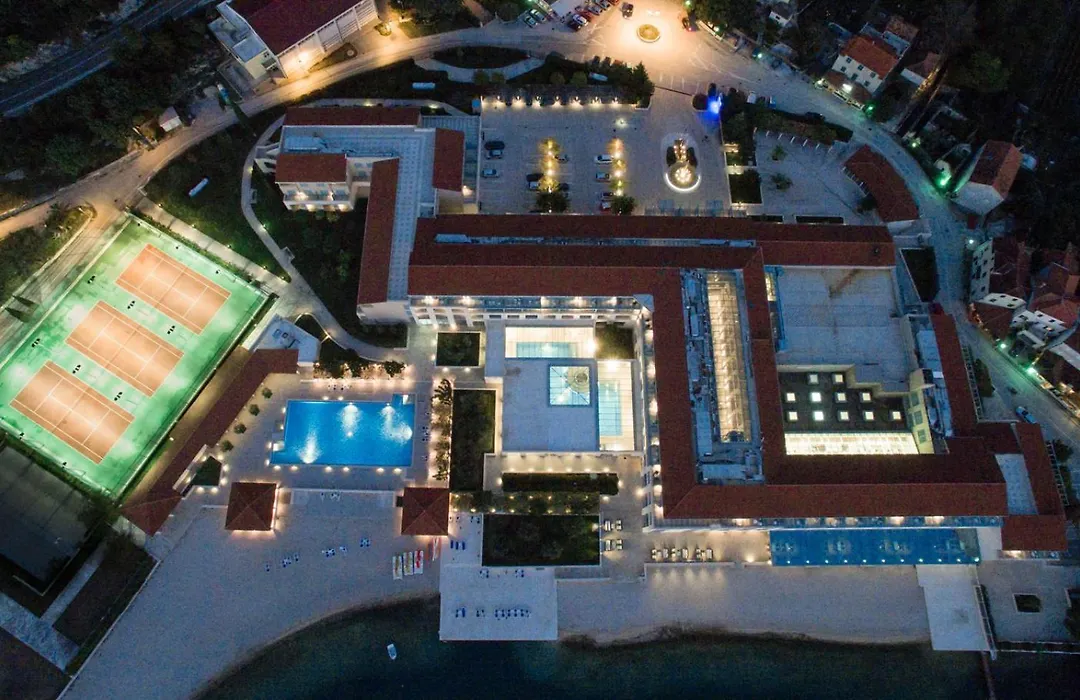 Admiral Grand Hotel-1