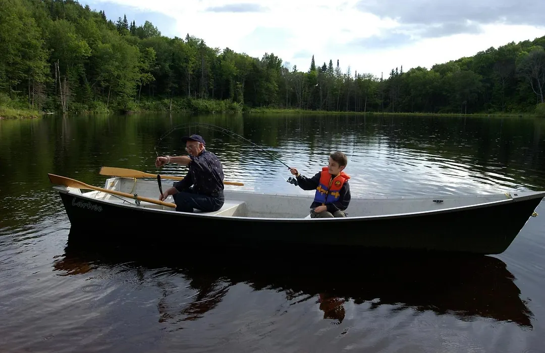 Auberge Du Lac-A-L'Eau-Claire-1