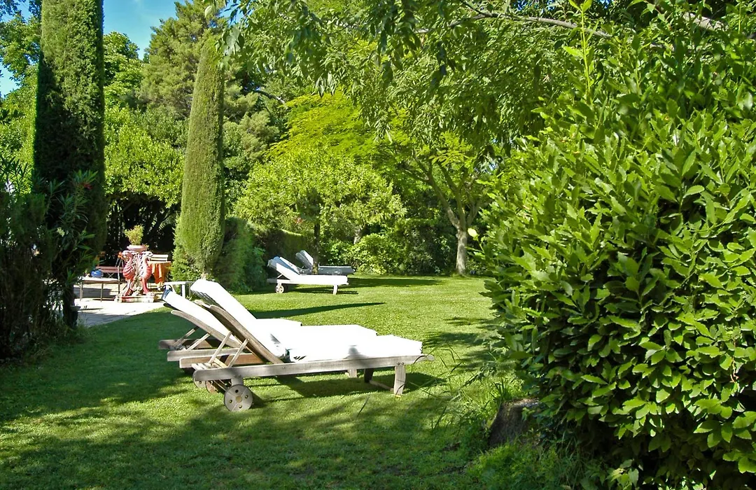 Château d'Arpaillargues les Collectionneurs-1
