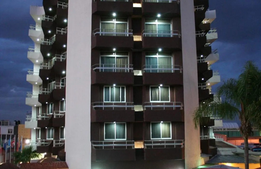 Leo Hotel-1