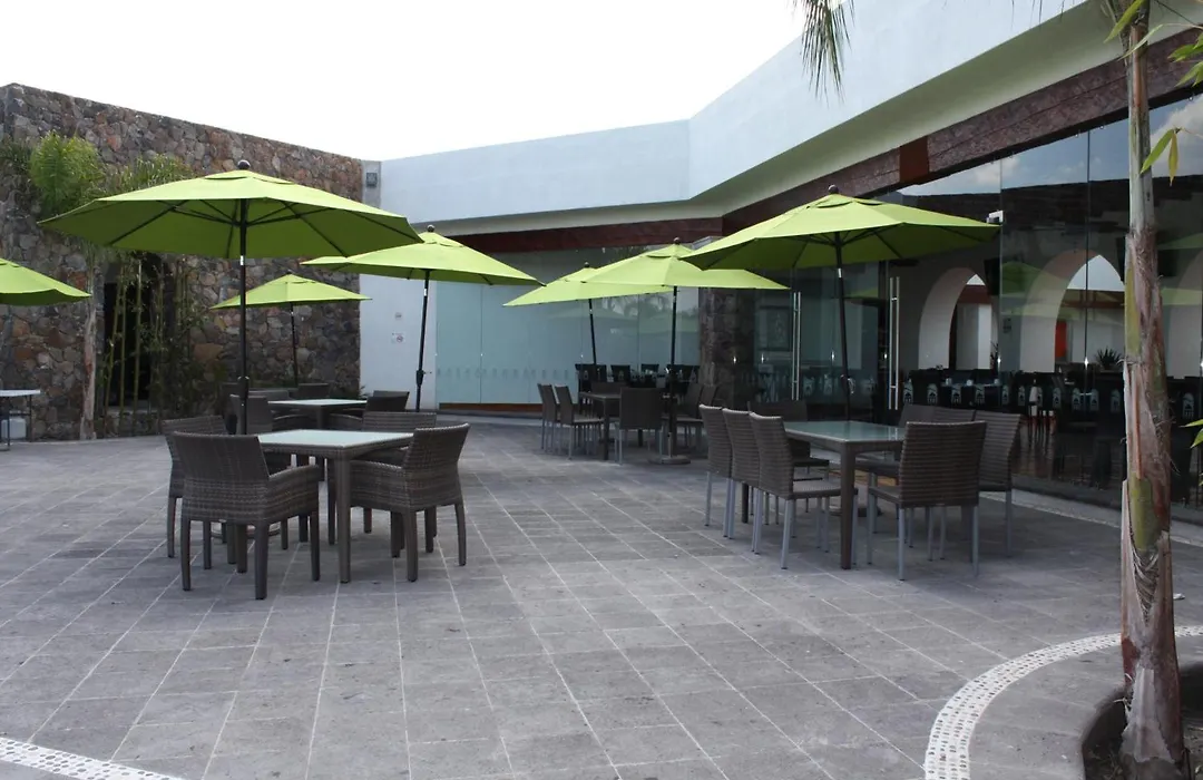 Hotel Villa Mexicana Golf&Equestrian Resort-1
