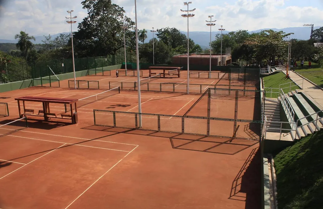 Club Campestre De Bucaramanga-1