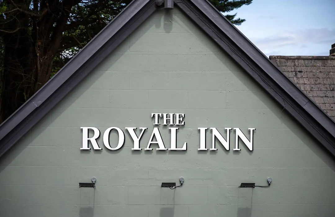 The Royal Inn By Chef & Brewer Collection-1