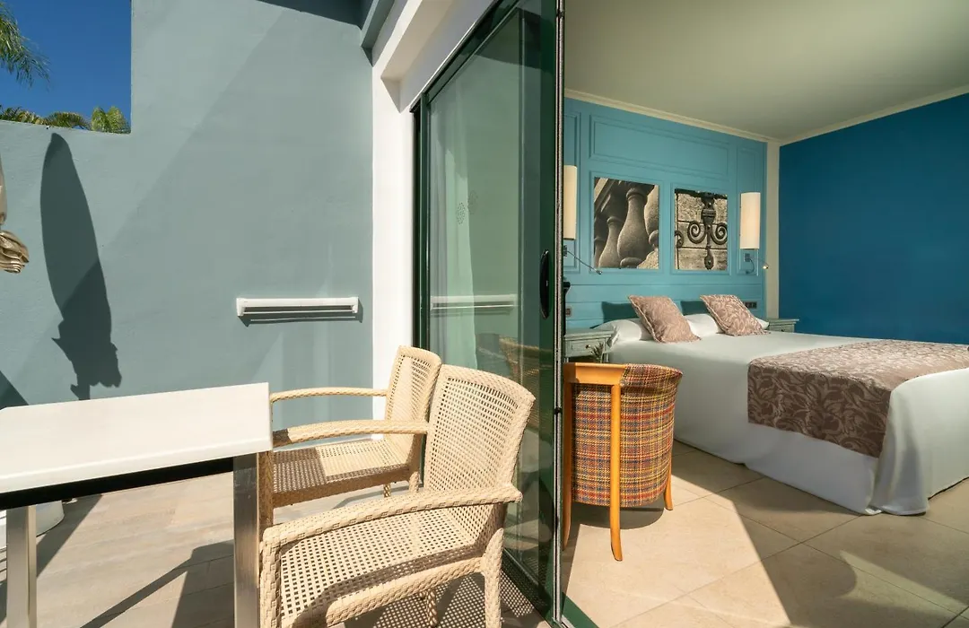 Adrián Hoteles Colón Guanahaní Adultos Only-1