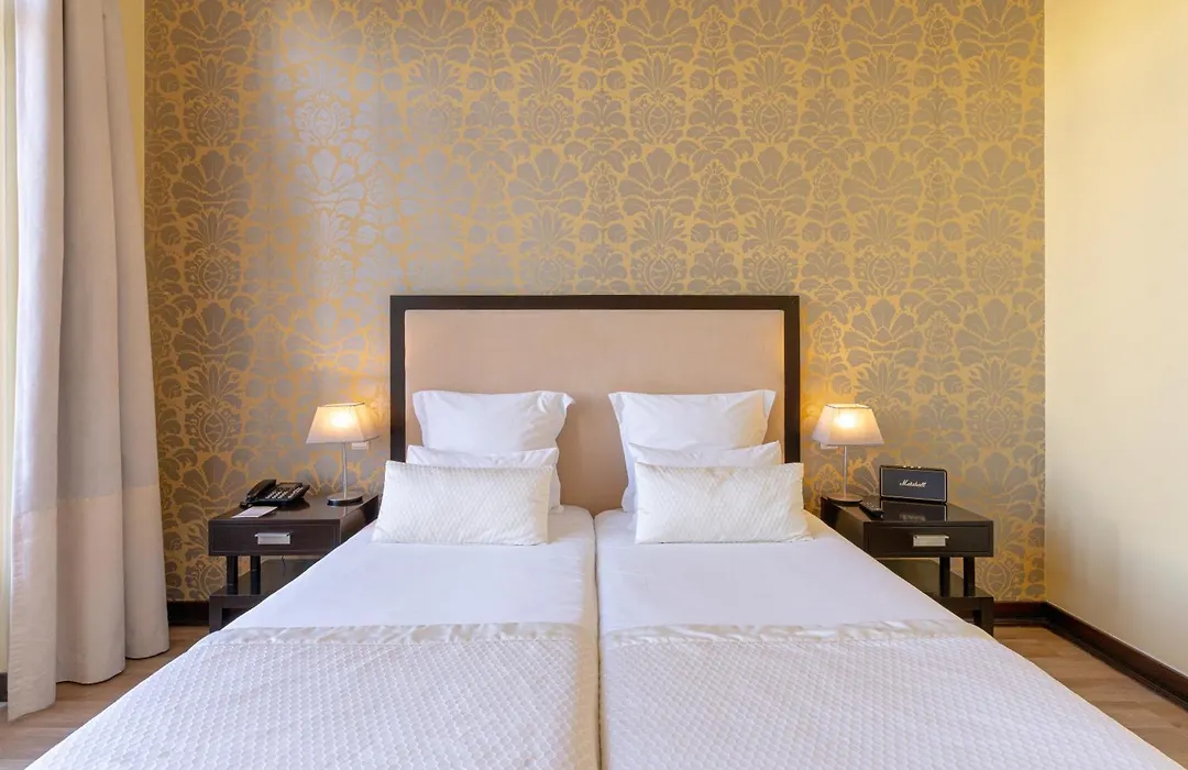 Hotel Inglaterra - Charme&Boutique-1