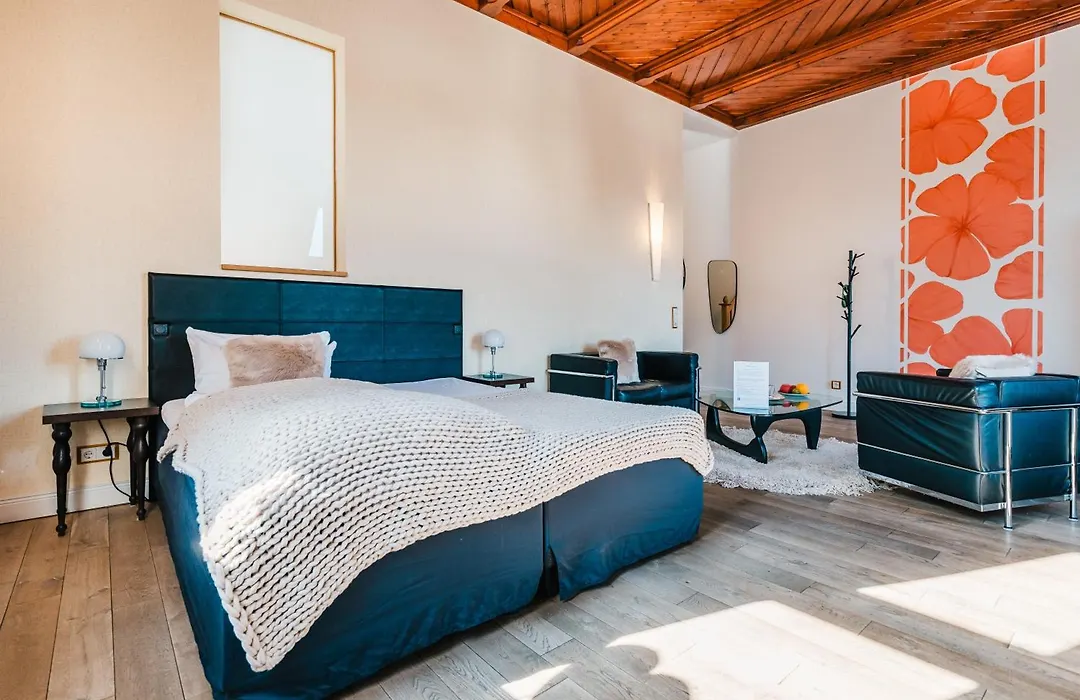 SCHLOSS RANZOW - kleines Romantik Hotel - Wellness - Golfplatz - Hochzeiten&Feiern-1
