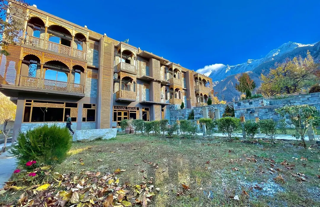Dumani Nagar Hotel & Resort-1