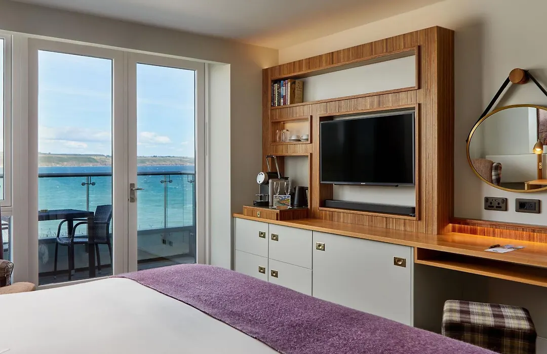 Cliff House Hotel-1