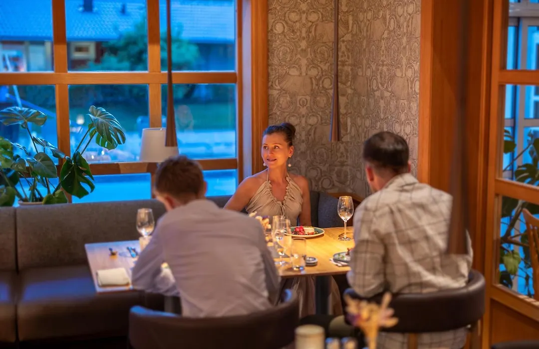 Hestraviken Hotell & Spa-1