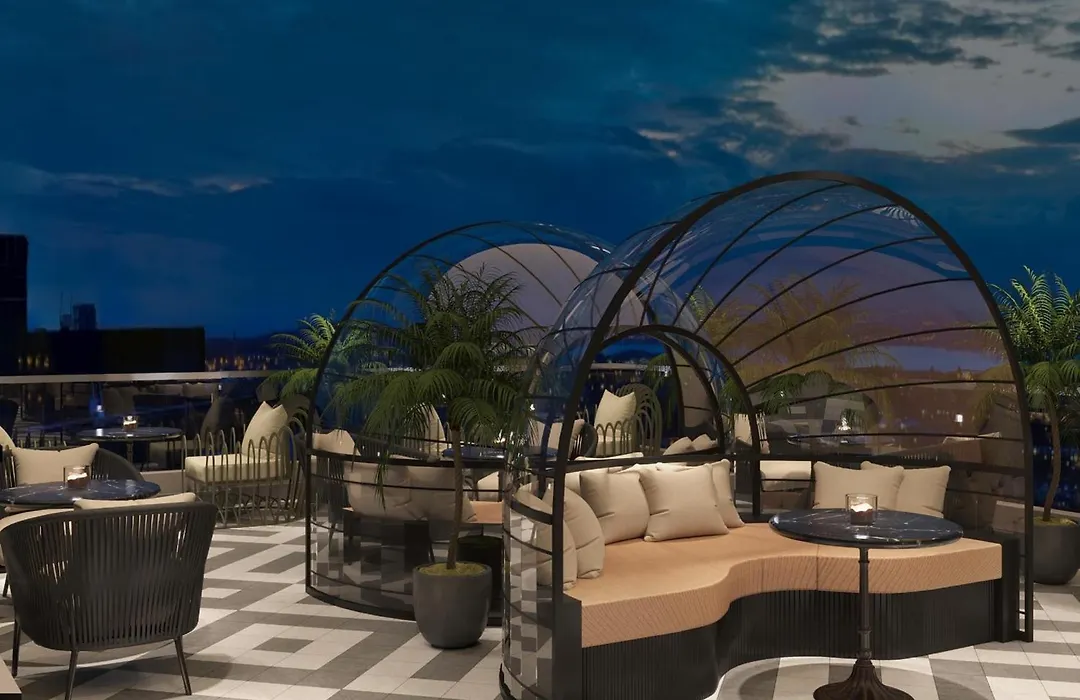 Le Premier Hotel & Rooftop Bar-1