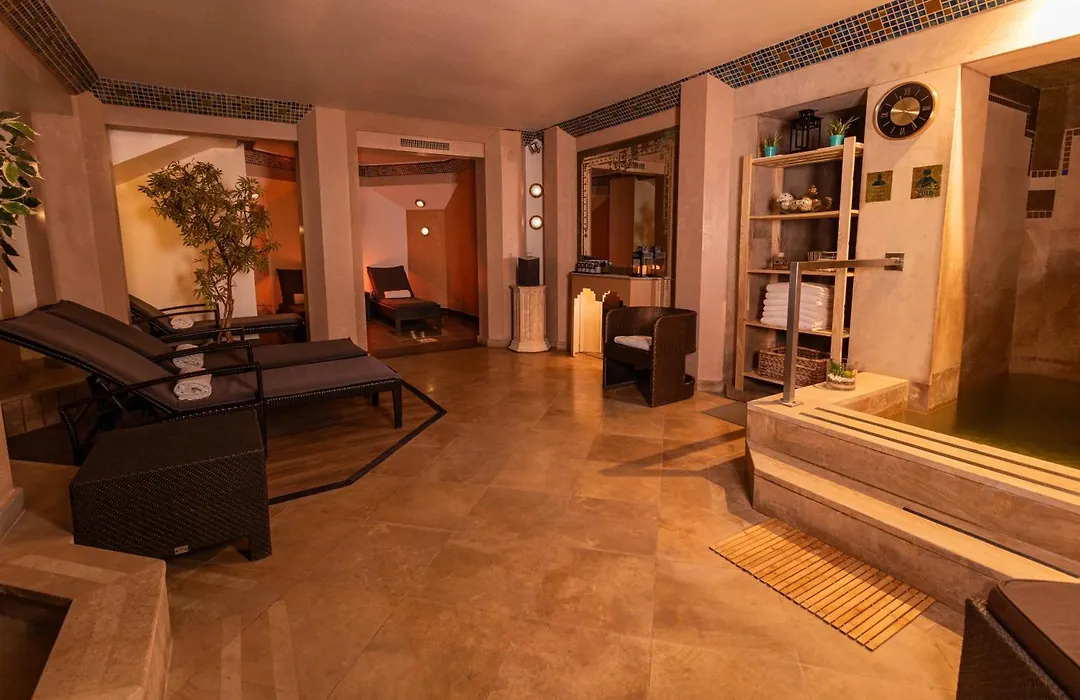 Le Grand Hotel - Domaine De Divonne-1