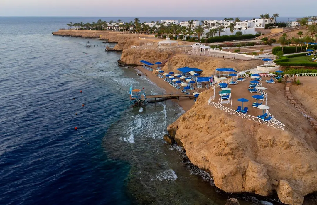 Club Reef Resort & Spa-1