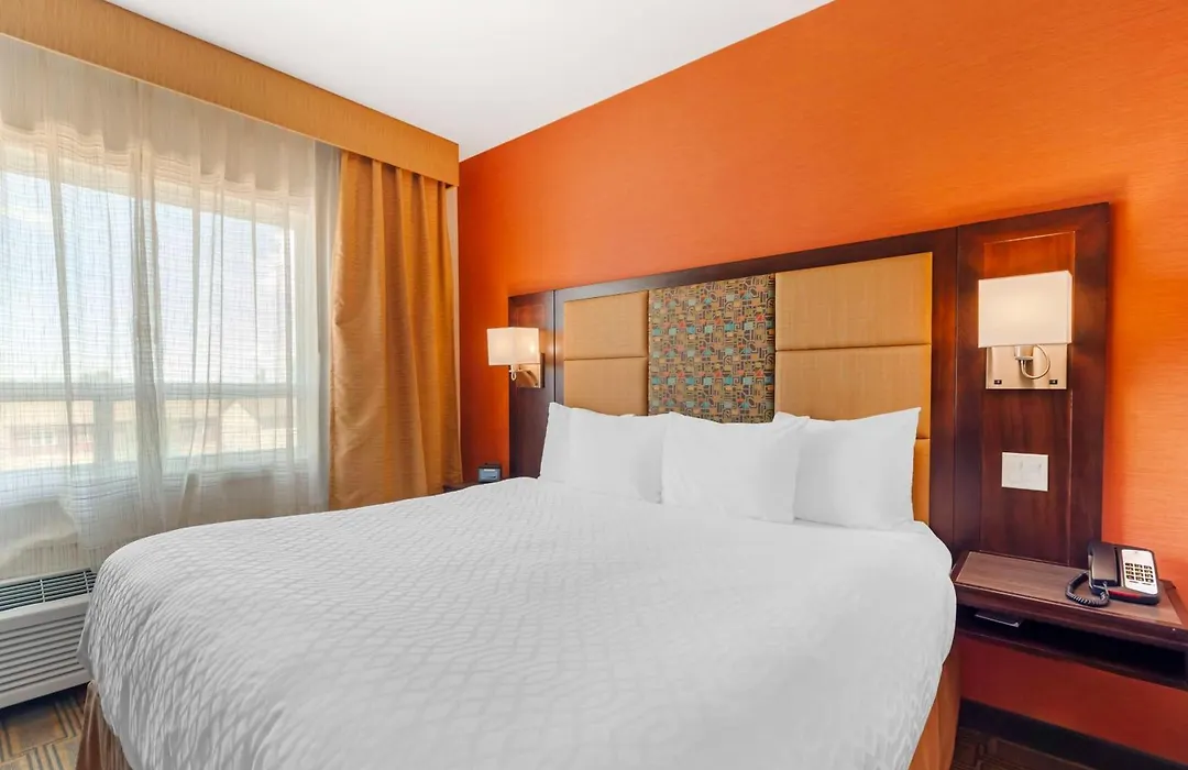Best Western Plus Chateau Fort St. John-1