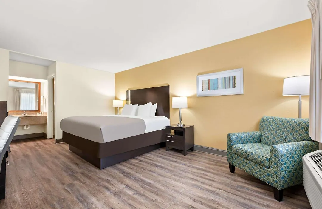 Quality Inn Pelham I-65 Exit 246-1